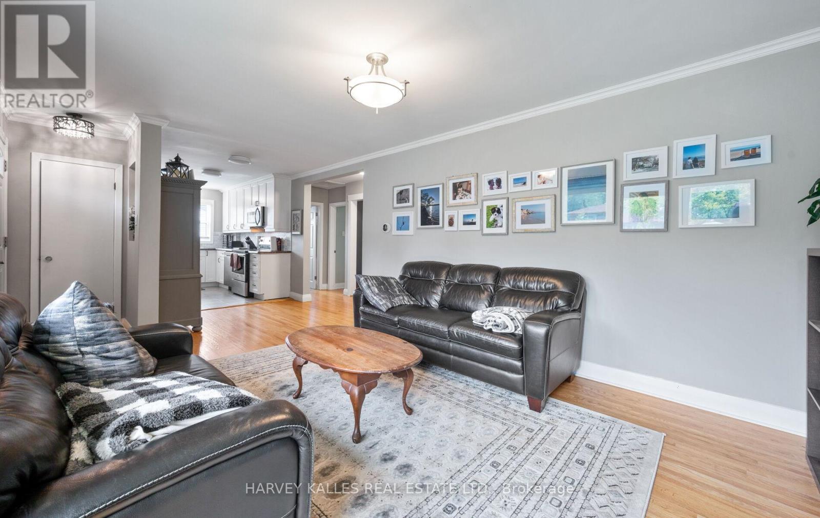 112 Dumble Avenue, Peterborough, Ontario  K9H 5A8 - Photo 6 - X12426948