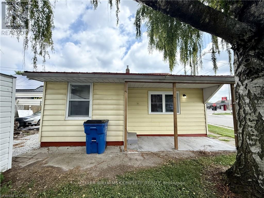 20 Mcnaughton Avenue, Chatham-Kent, Ontario  N8A 1R8 - Photo 14 - X12426965