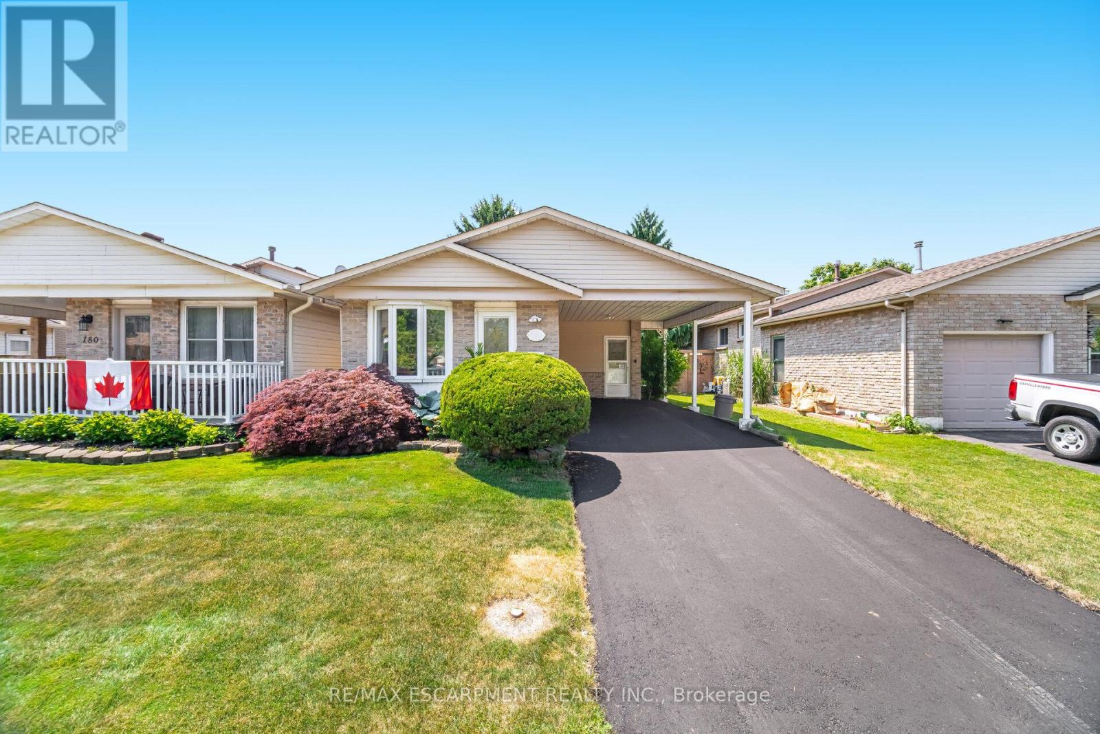 178 ATHENIA DRIVE, Hamilton, Ontario