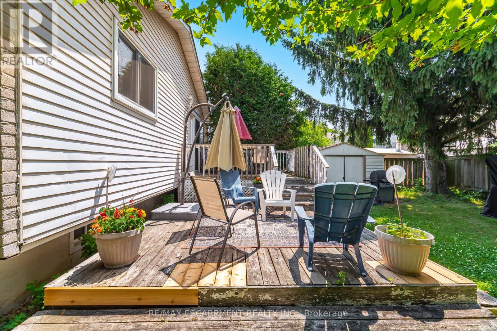 178 Athenia Drive, Hamilton, Ontario  L8J 1V8 - Photo 41 - X12427054