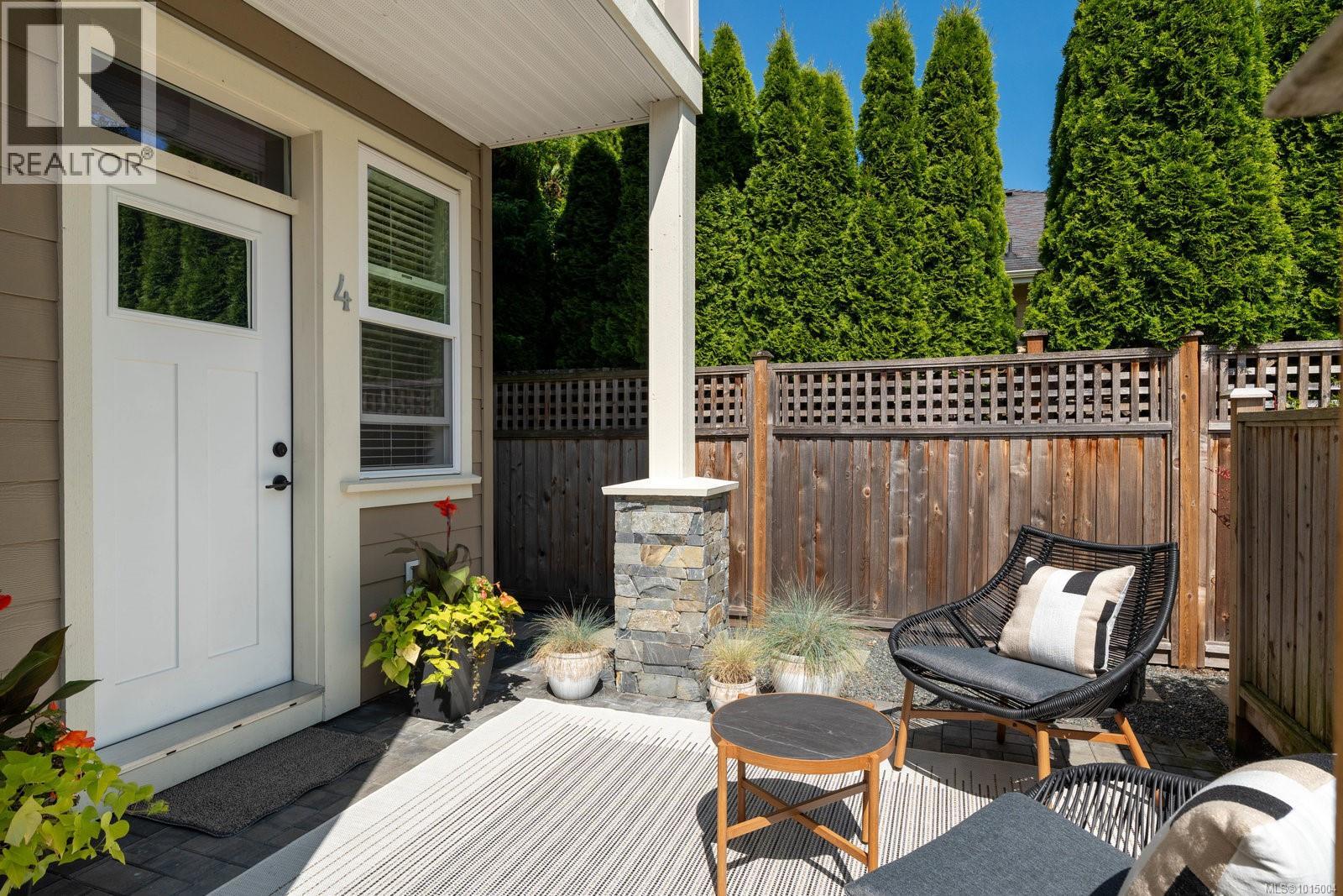 4 2369 Malaview Ave, Sidney, British Columbia