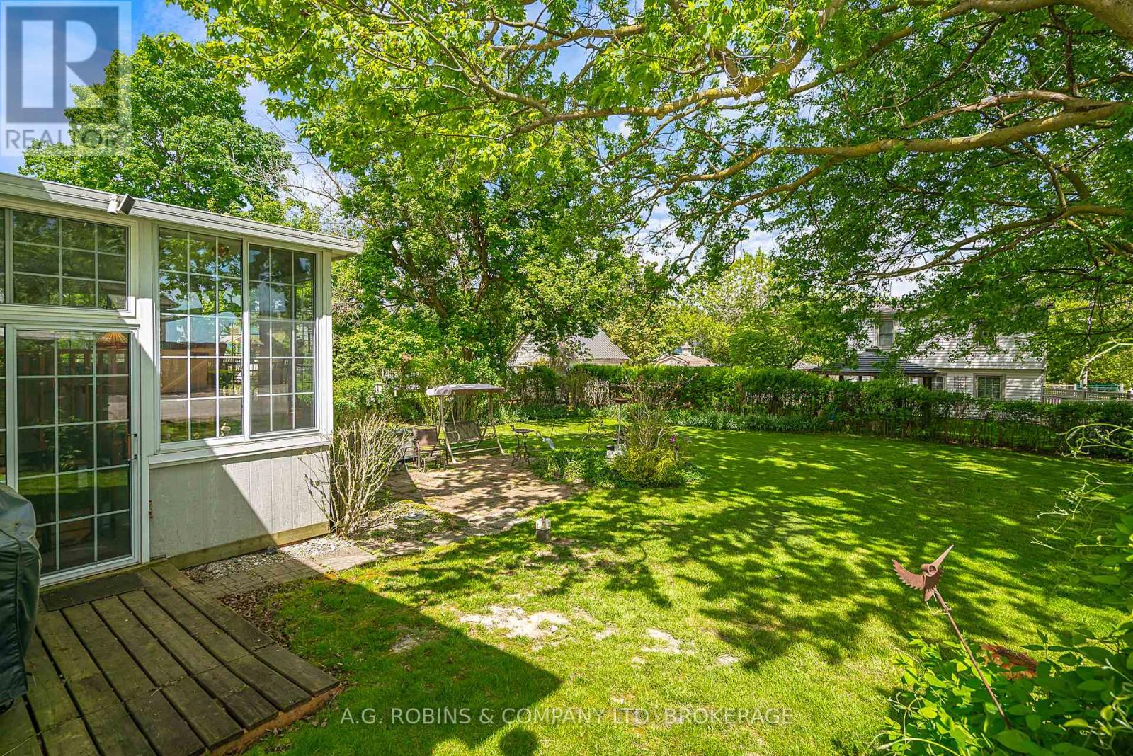 41944 Clarendon Street, Wainfleet, Ontario  L0S 1V0 - Photo 38 - X12427070