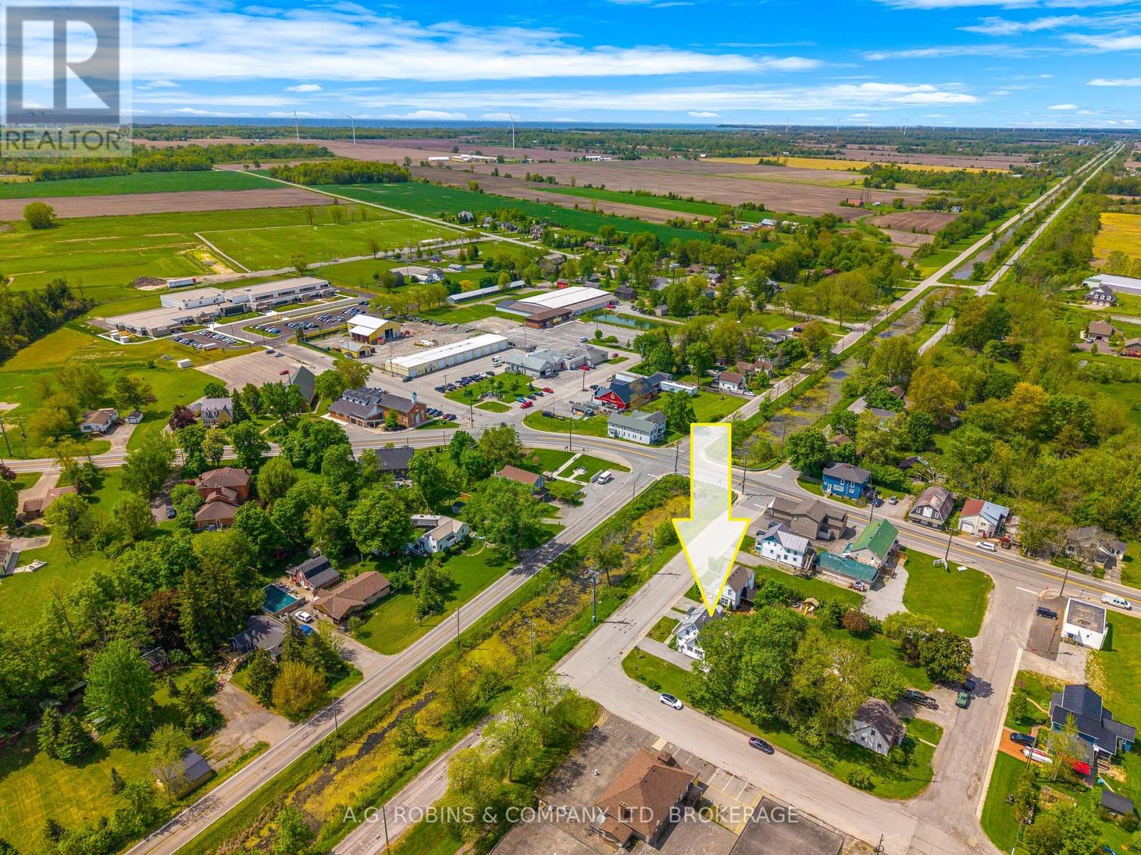 41944 Clarendon Street, Wainfleet, Ontario  L0S 1V0 - Photo 5 - X12427070