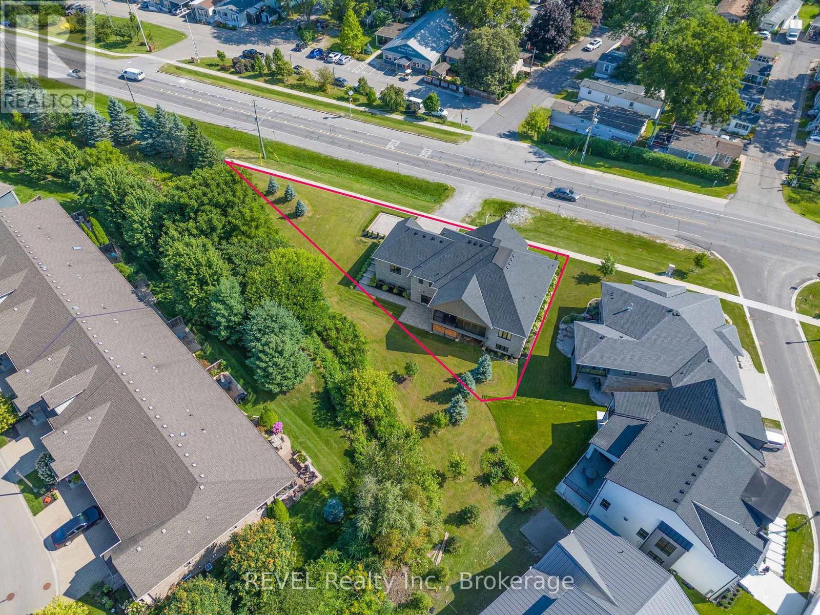 18 Four Mile Creek Road, Niagara-On-The-Lake, Ontario  L0S 1J1 - Photo 47 - X12427099