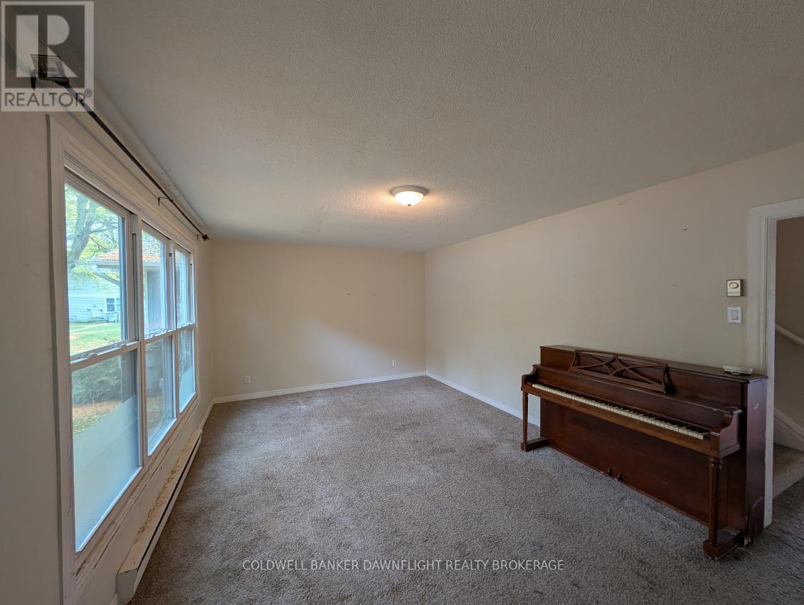 20 - 20 St Charles Place, Huron East, Ontario  N0M 1L0 - Photo 3 - X12167129