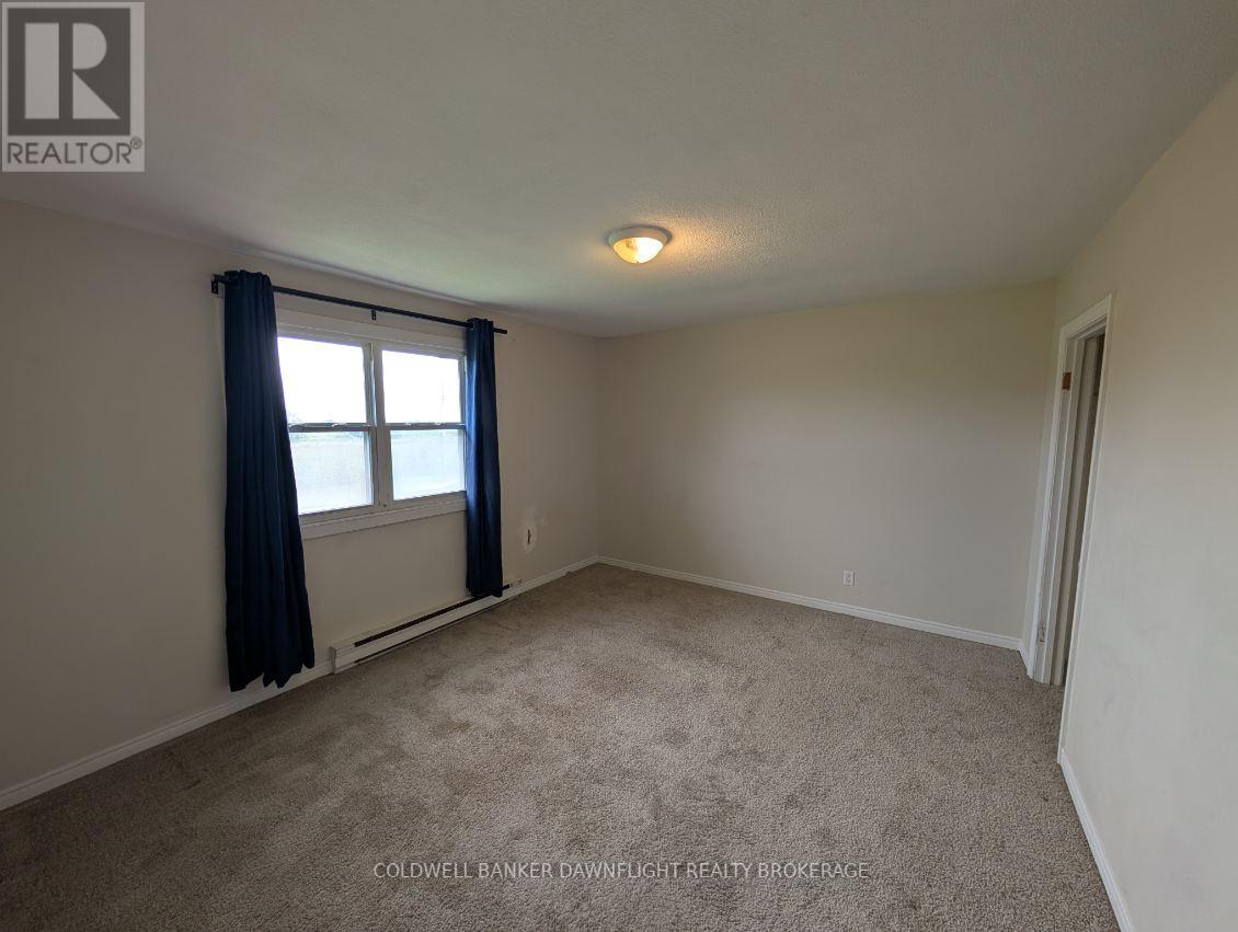 20 - 20 St Charles Place, Huron East, Ontario  N0M 1L0 - Photo 8 - X12167129