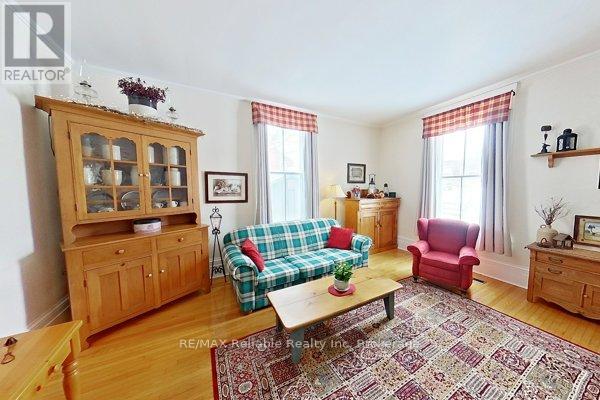 43 Jarvis Street N, Huron East, Ontario  N0K 1W0 - Photo 23 - X12427073