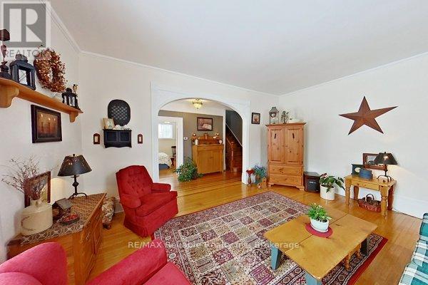 43 Jarvis Street N, Huron East, Ontario  N0K 1W0 - Photo 27 - X12427073