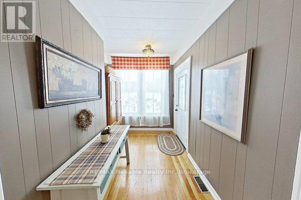 43 Jarvis Street N, Huron East, Ontario  N0K 1W0 - Photo 28 - X12427073