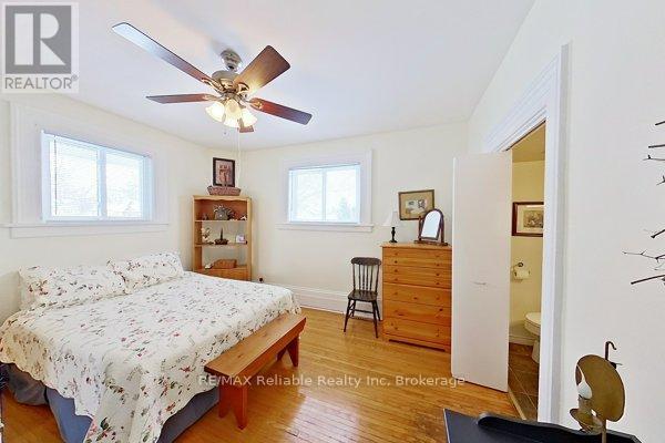 43 Jarvis Street N, Huron East, Ontario  N0K 1W0 - Photo 31 - X12427073