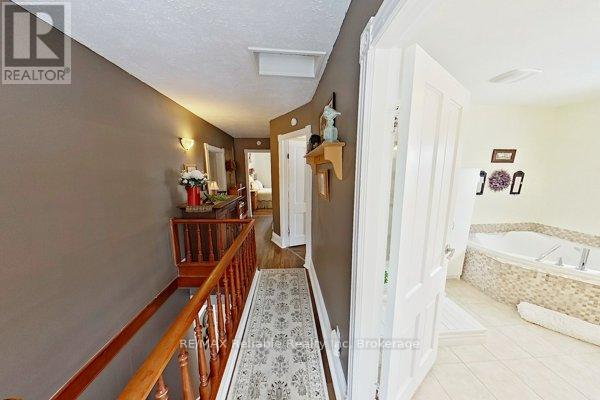 43 Jarvis Street N, Huron East, Ontario  N0K 1W0 - Photo 37 - X12427073
