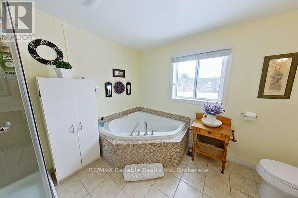 43 Jarvis Street N, Huron East, Ontario  N0K 1W0 - Photo 39 - X12427073