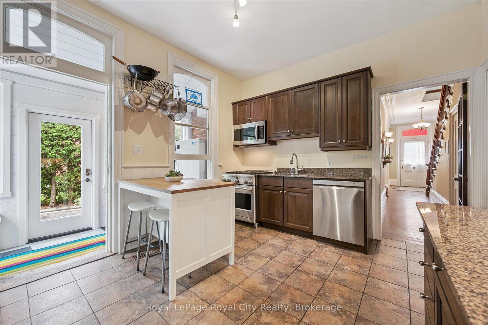 59 Kent Street, Guelph, Ontario  N1H 3B7 - Photo 15 - X12427090
