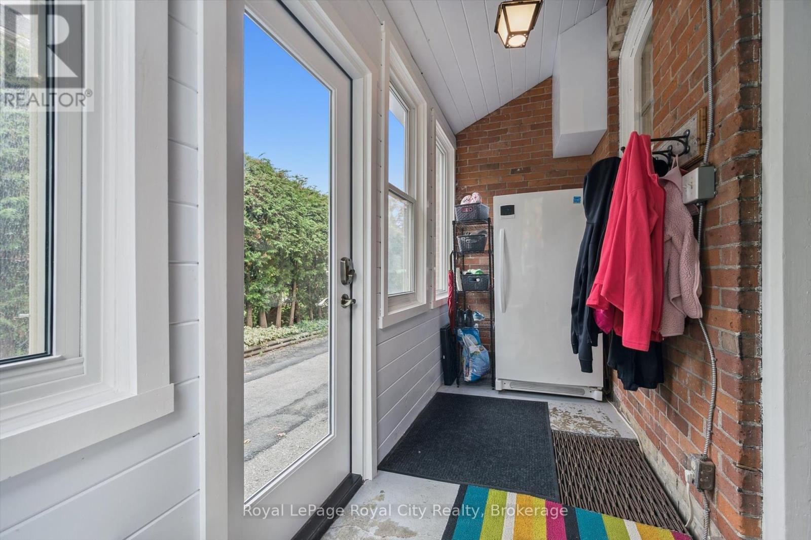 59 Kent Street, Guelph, Ontario  N1H 3B7 - Photo 21 - X12427090