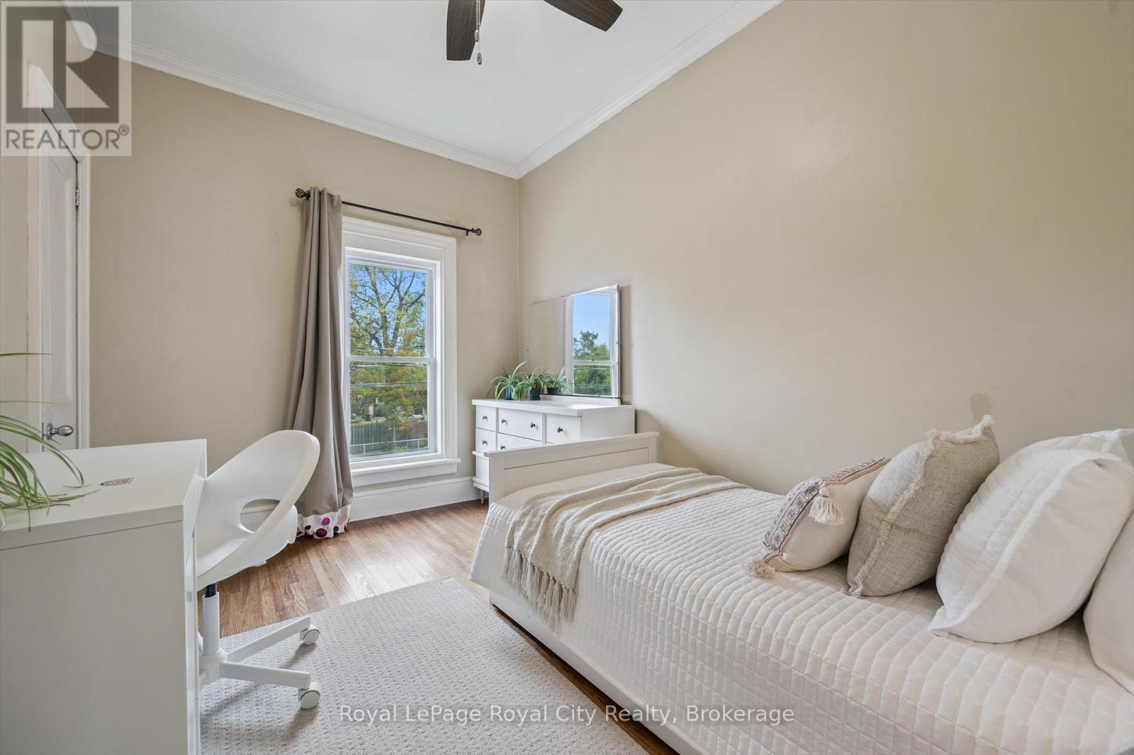 59 Kent Street, Guelph, Ontario  N1H 3B7 - Photo 24 - X12427090