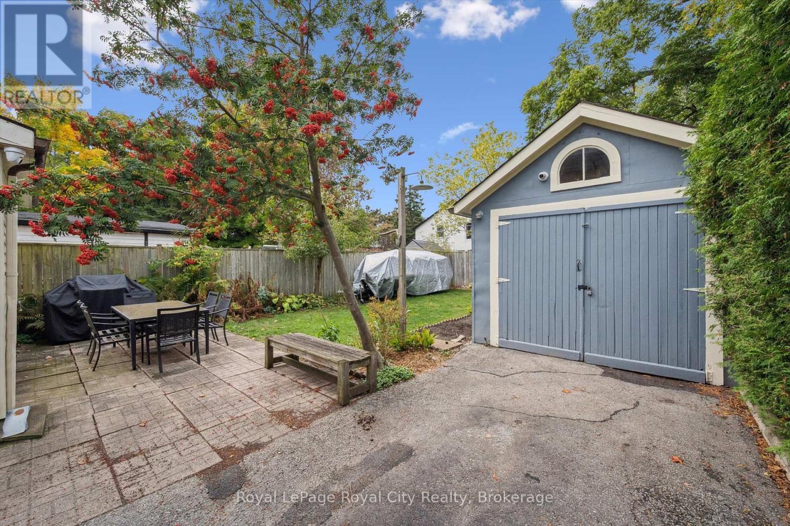 59 Kent Street, Guelph, Ontario  N1H 3B7 - Photo 35 - X12427090