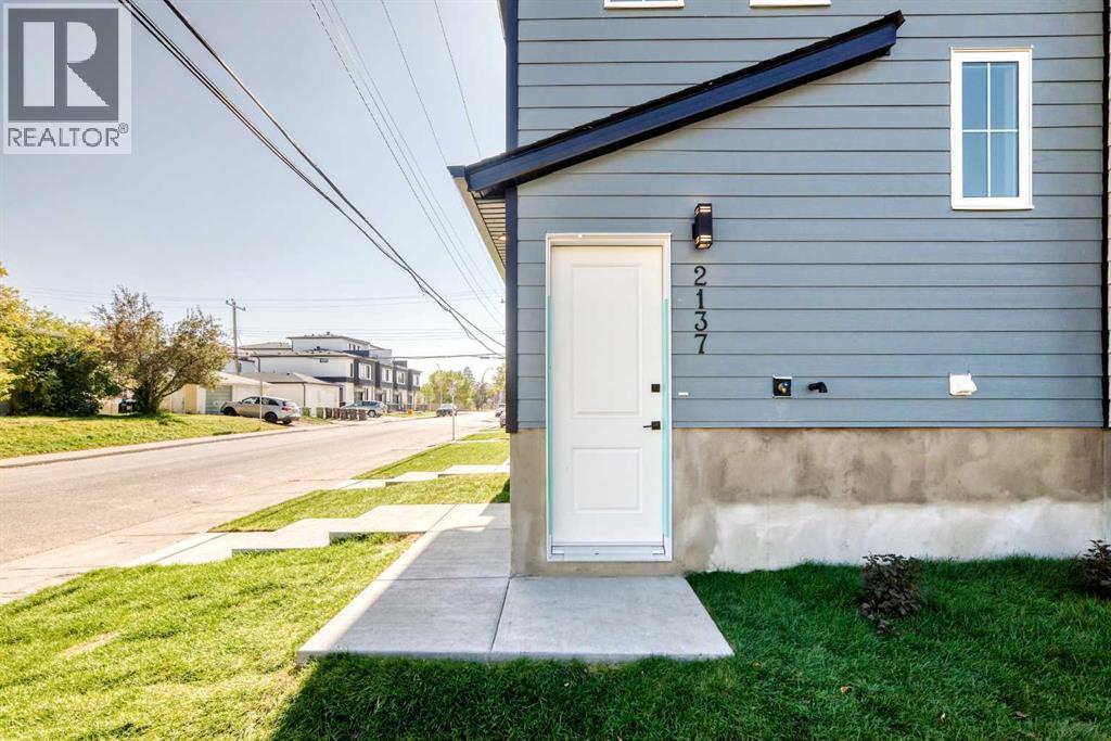 2121 13 Street Nw, Calgary, Alberta  T2M 1L7 - Photo 5 - A2259773