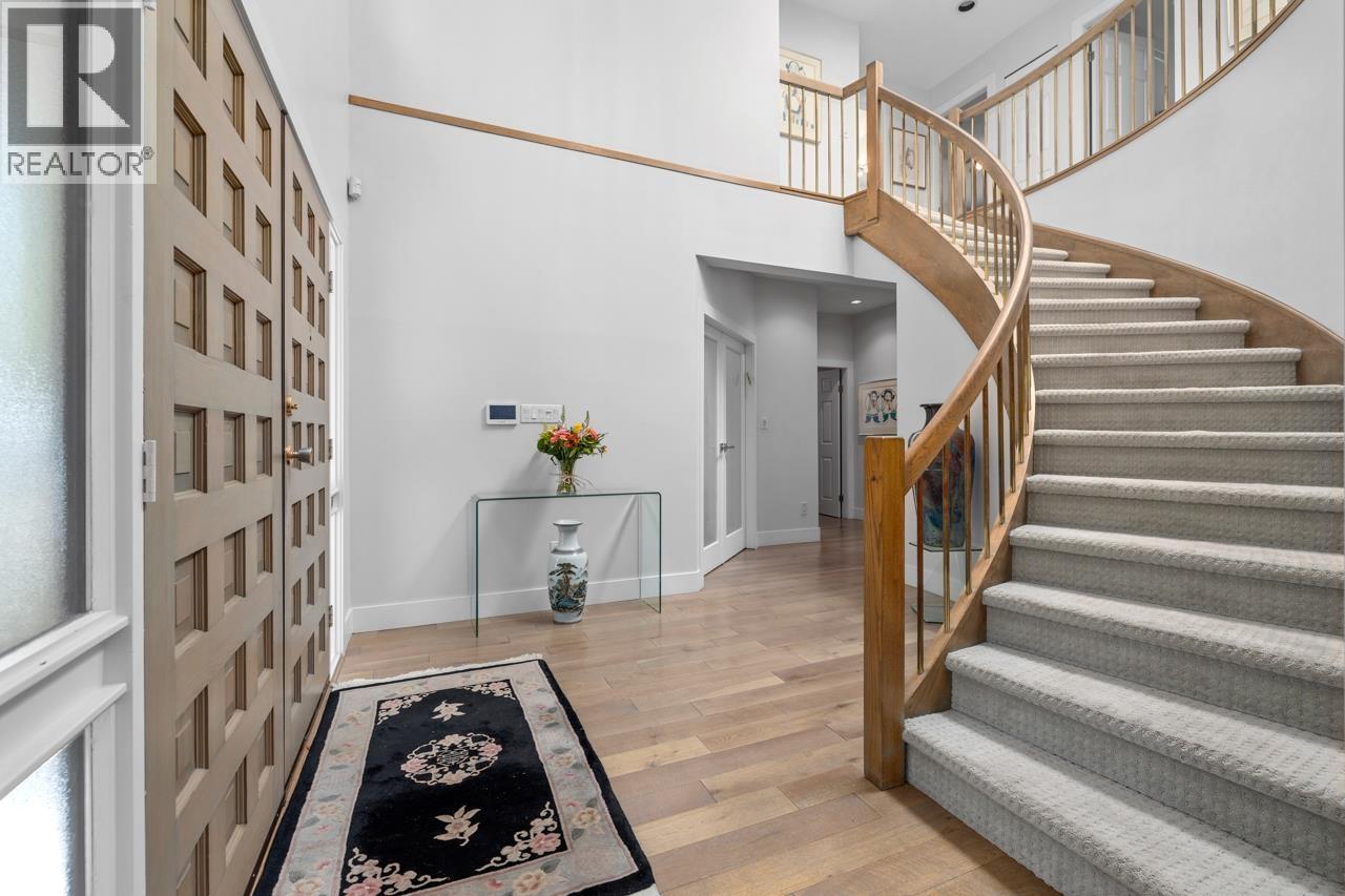 6579 Angus Drive, Vancouver, British Columbia  V6P 5J1 - Photo 2 - R3052342