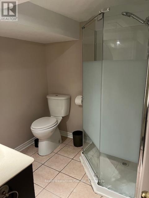 122 Hawthorne Road, Oakville, Ontario  L6K 1V8 - Photo 17 - W12425079