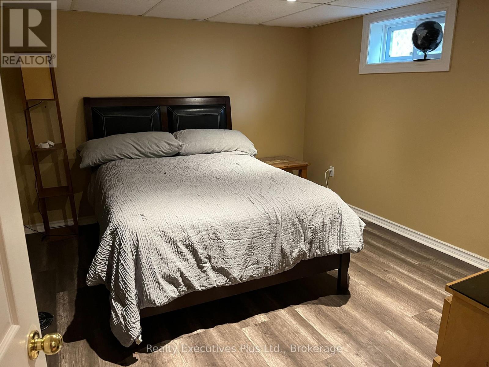 122 Hawthorne Road, Oakville, Ontario  L6K 1V8 - Photo 21 - W12425079