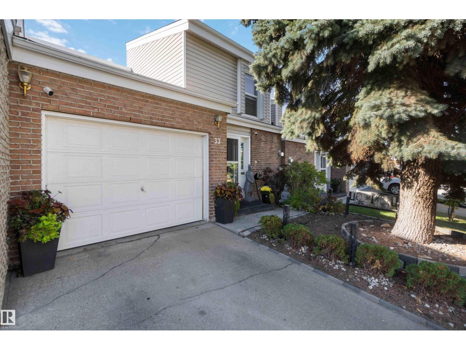 33 Grandview Ridge, St. Albert, Alberta  T8N 1T3 - Photo 5 - E4459099