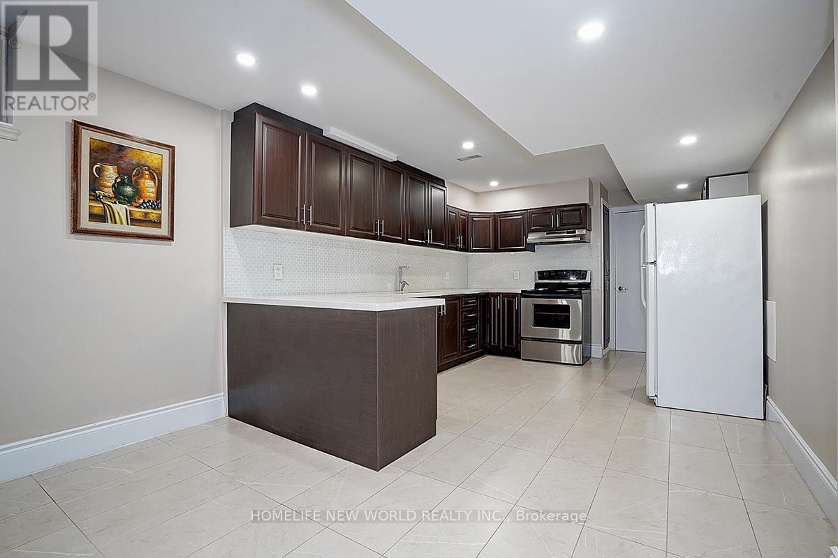 253 Cannes Avenue, Vaughan, Ontario  L4H 3W9 - Photo 33 - N12425507