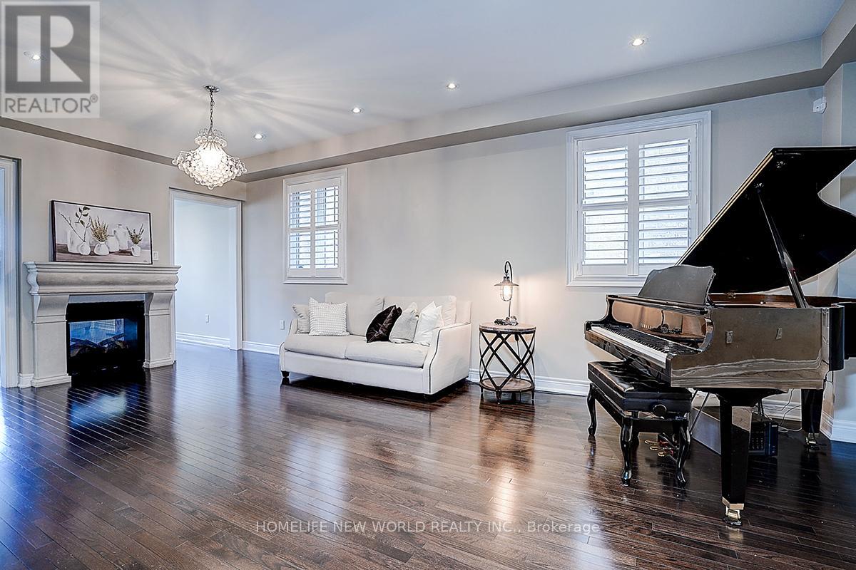 253 Cannes Avenue, Vaughan, Ontario  L4H 3W9 - Photo 5 - N12425507