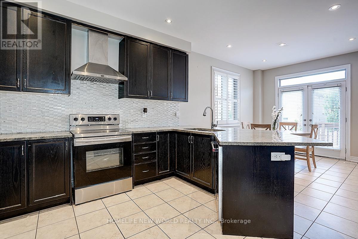 253 Cannes Avenue, Vaughan, Ontario  L4H 3W9 - Photo 15 - N12425507