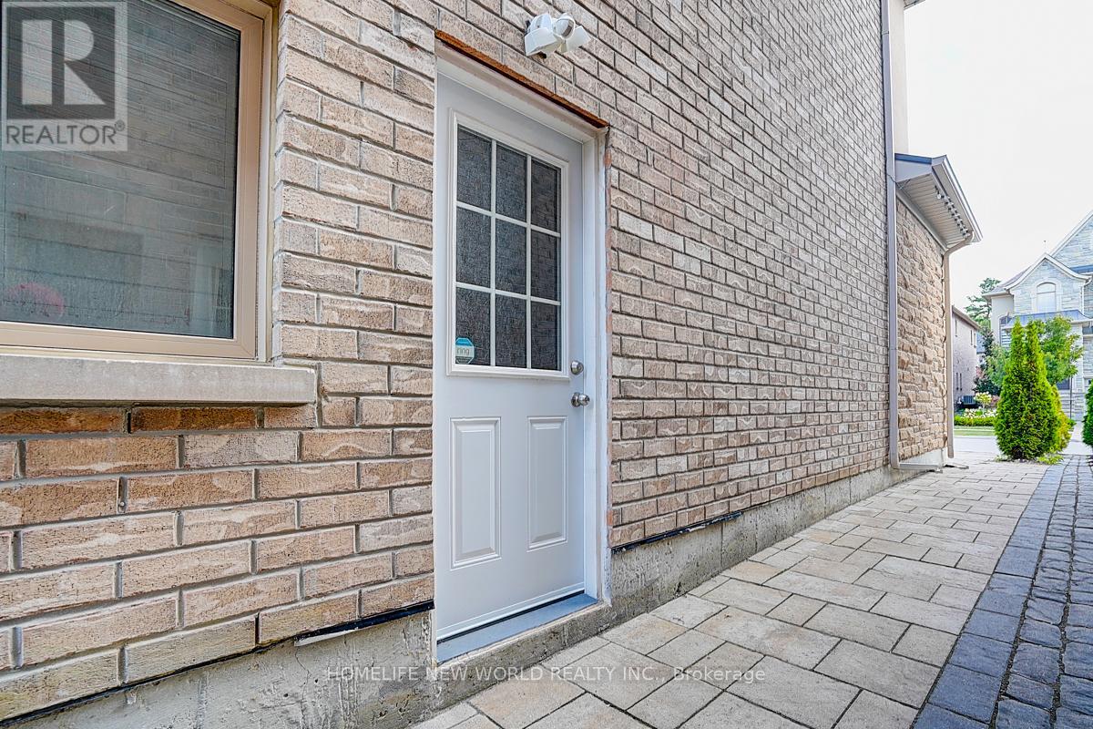 253 Cannes Avenue, Vaughan, Ontario  L4H 3W9 - Photo 40 - N12425507