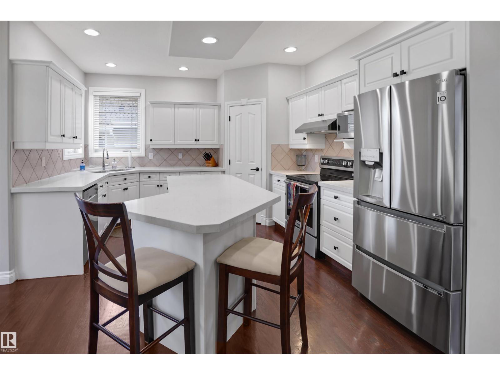352 Hunters Ru Nw, Edmonton, Alberta  T6R 2P1 - Photo 18 - E4459489