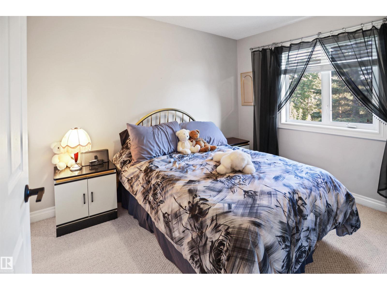 352 Hunters Ru Nw, Edmonton, Alberta  T6R 2P1 - Photo 33 - E4459489