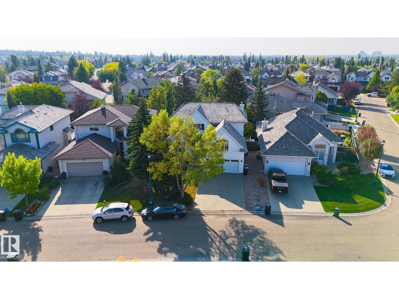 352 Hunters Ru Nw, Edmonton, Alberta  T6R 2P1 - Photo 56 - E4459489