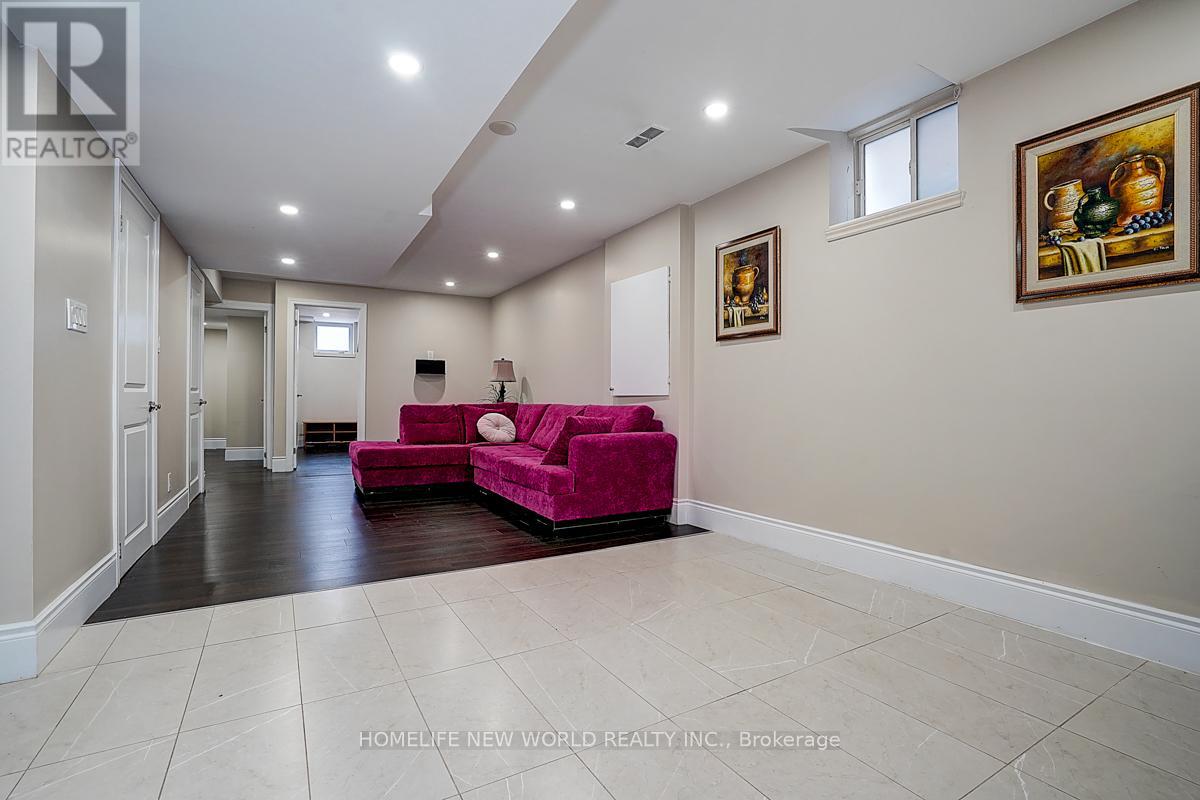 253 Cannes Avenue, Vaughan, Ontario  L4H 3W9 - Photo 35 - N12425507