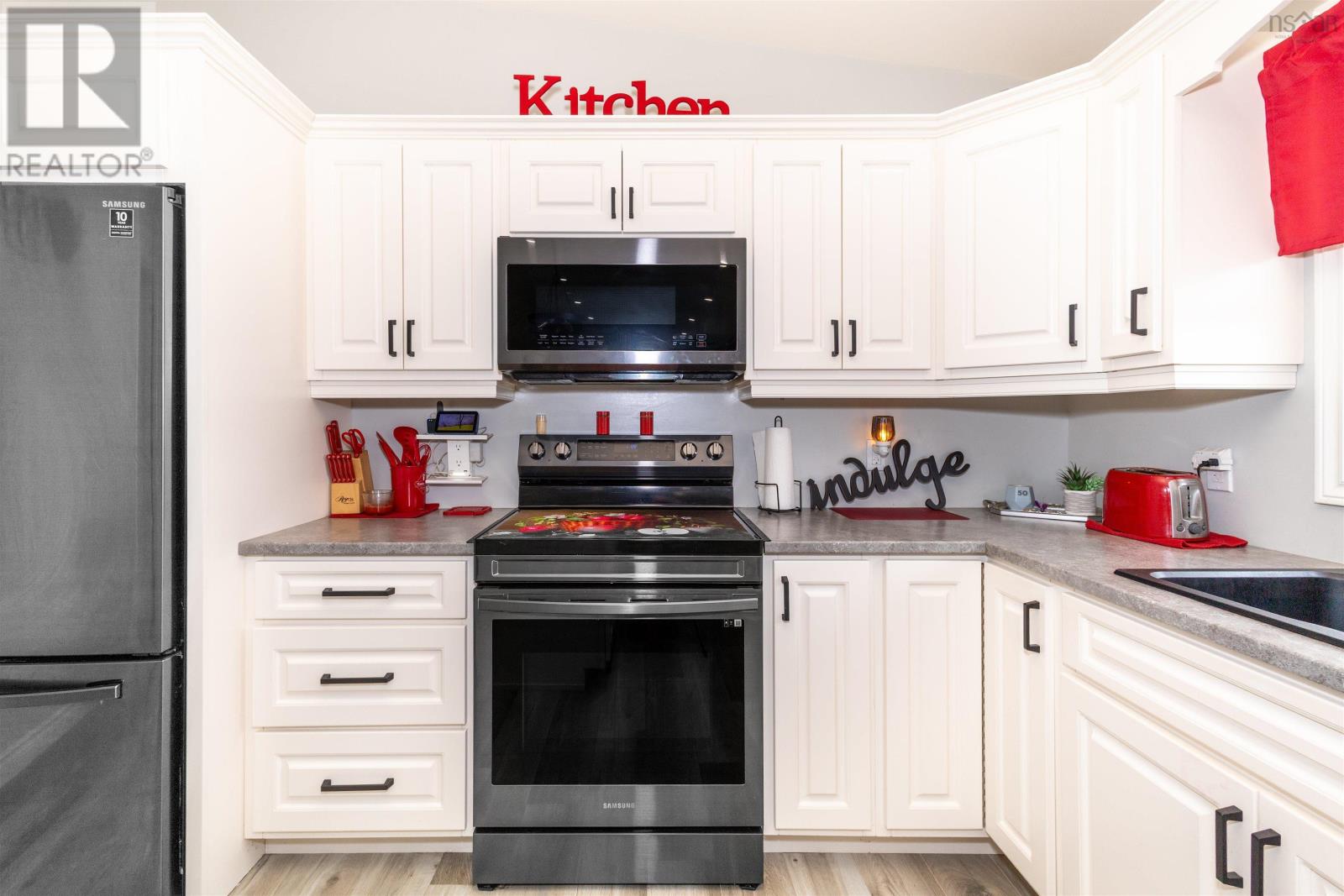 131 Tobin Avenue, North Sydney, Nova Scotia  B2A 3C1 - Photo 10 - 202522990