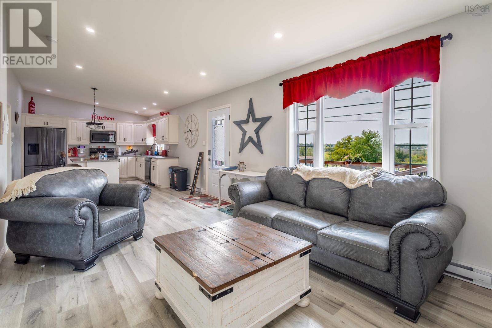 131 Tobin Avenue, North Sydney, Nova Scotia  B2A 3C1 - Photo 5 - 202522990