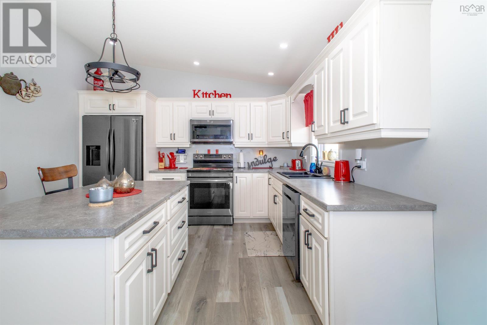 131 Tobin Avenue, North Sydney, Nova Scotia  B2A 3C1 - Photo 9 - 202522990