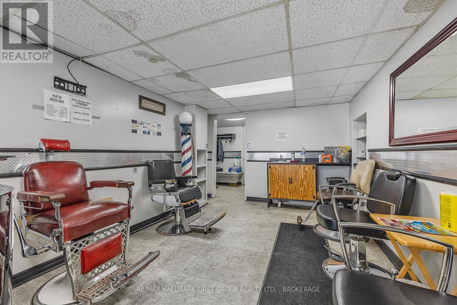19/21 Dundas Street W, Greater Napanee, Ontario  K7R 1Z3 - Photo 24 - X12421970