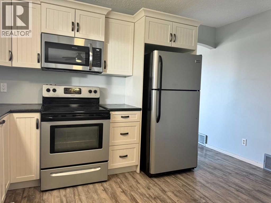 3219 Olson Street, Donalda, Alberta  T0B 1H0 - Photo 12 - A2258337