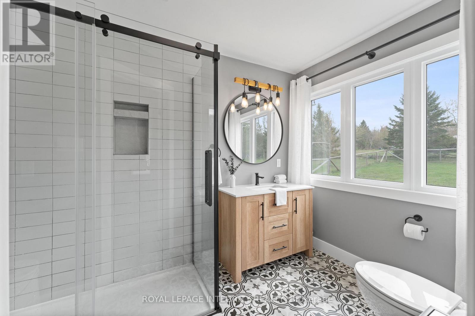 6 Aimee Lane, North Grenville, Ontario  K0G 1S0 - Photo 20 - X12375713