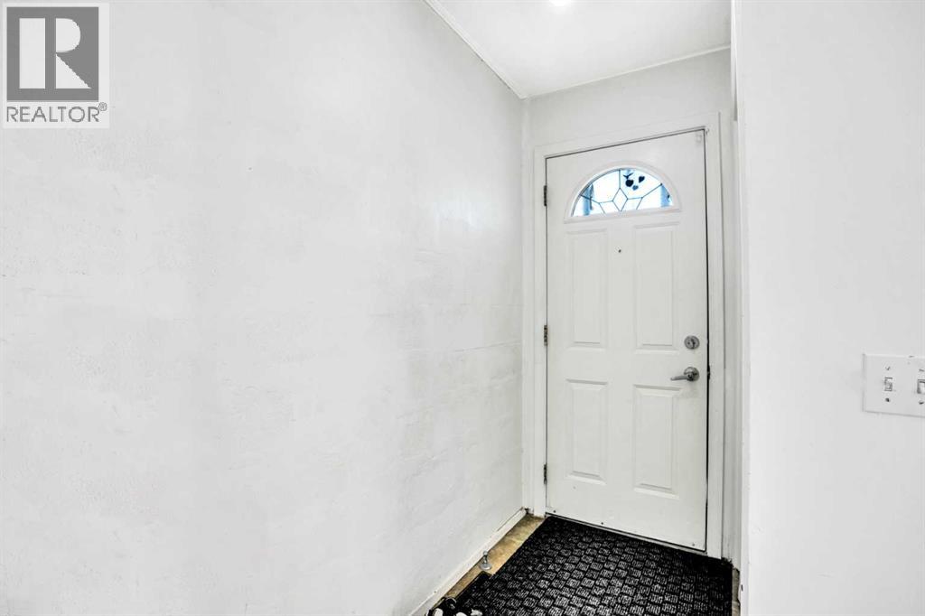 3214 16 Avenue Se, Calgary, Alberta  T2A 0N2 - Photo 2 - A2257820
