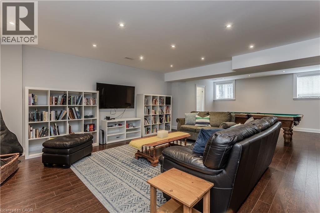 694 Cedar Avenue, Burlington, Ontario  L7T 2R7 - Photo 43 - 40772886