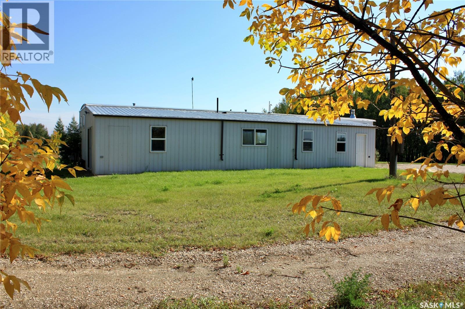 Warkentin Acreage, Blucher Rm No. 343, Saskatchewan  S0K 0Y0 - Photo 4 - SK018600