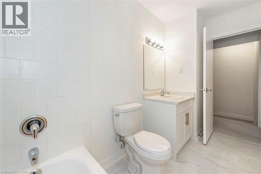 76 Woodman Drive N, Hamilton, Ontario  L8H 2M5 - Photo 39 - 40773693