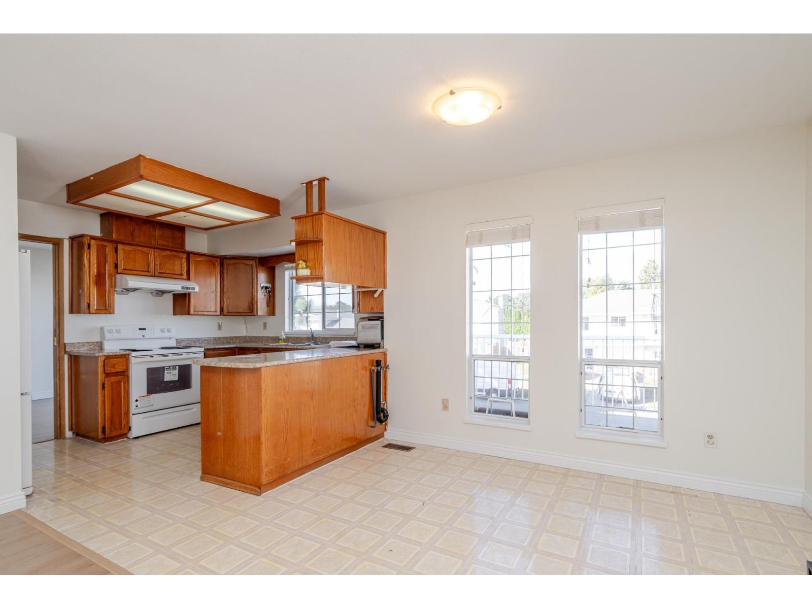 32120 Rogers Avenue, Abbotsford, British Columbia  V2T 5B7 - Photo 14 - R3051503