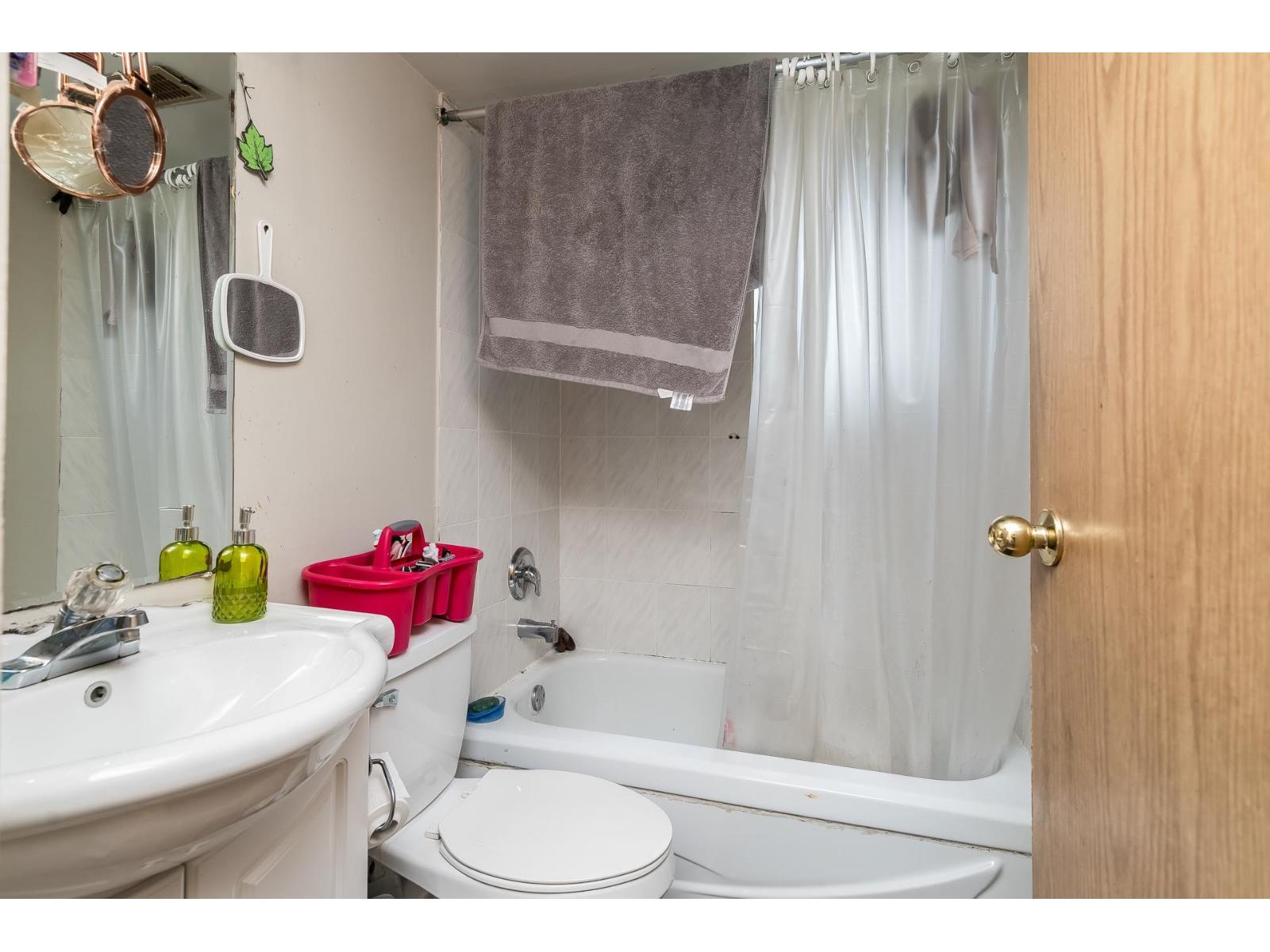 32120 Rogers Avenue, Abbotsford, British Columbia  V2T 5B7 - Photo 36 - R3051503