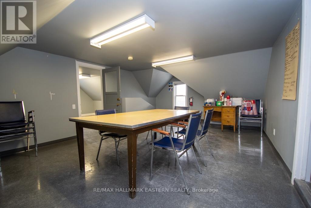 203 Park Street N, Peterborough, Ontario  K9J 3P7 - Photo 19 - X12427215