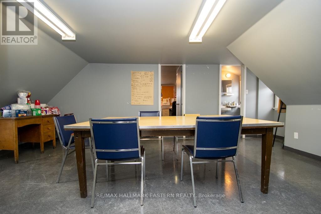 203 Park Street N, Peterborough, Ontario  K9J 3P7 - Photo 20 - X12427215