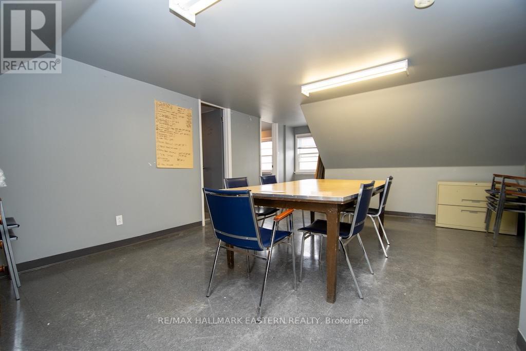 203 Park Street N, Peterborough, Ontario  K9J 3P7 - Photo 21 - X12427215