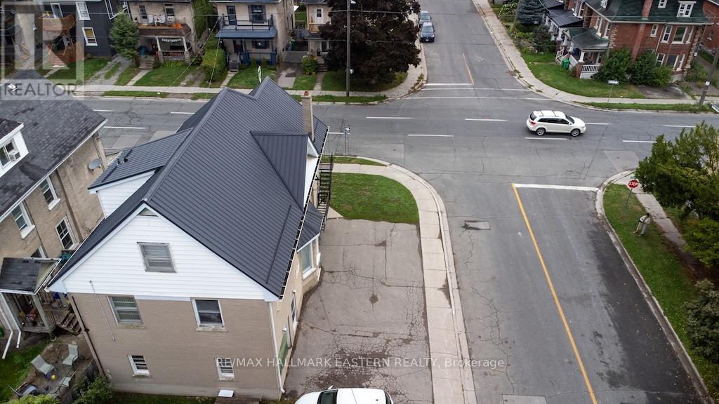 203 Park Street N, Peterborough, Ontario  K9J 3P7 - Photo 3 - X12427215
