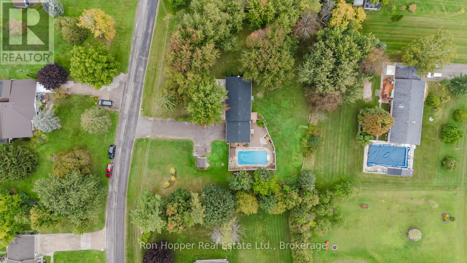 111 Kirk Street, Georgian Bluffs, Ontario  N4K 0G2 - Photo 3 - X12427153